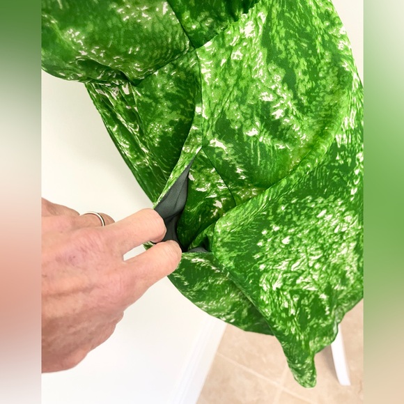 Gorgeous Madewell BROADWAY & BROOME silk chiffon abstract dress! - Picture 10 of 13